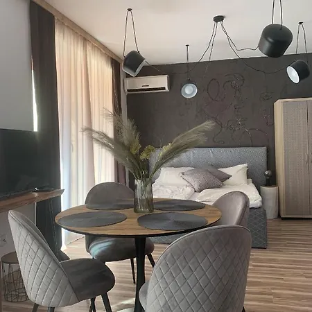 Todorka Sunny View Central In Sunny Beach Apartment